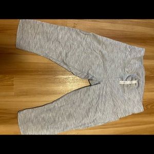 Lululemon crop 21 inch crop leggings